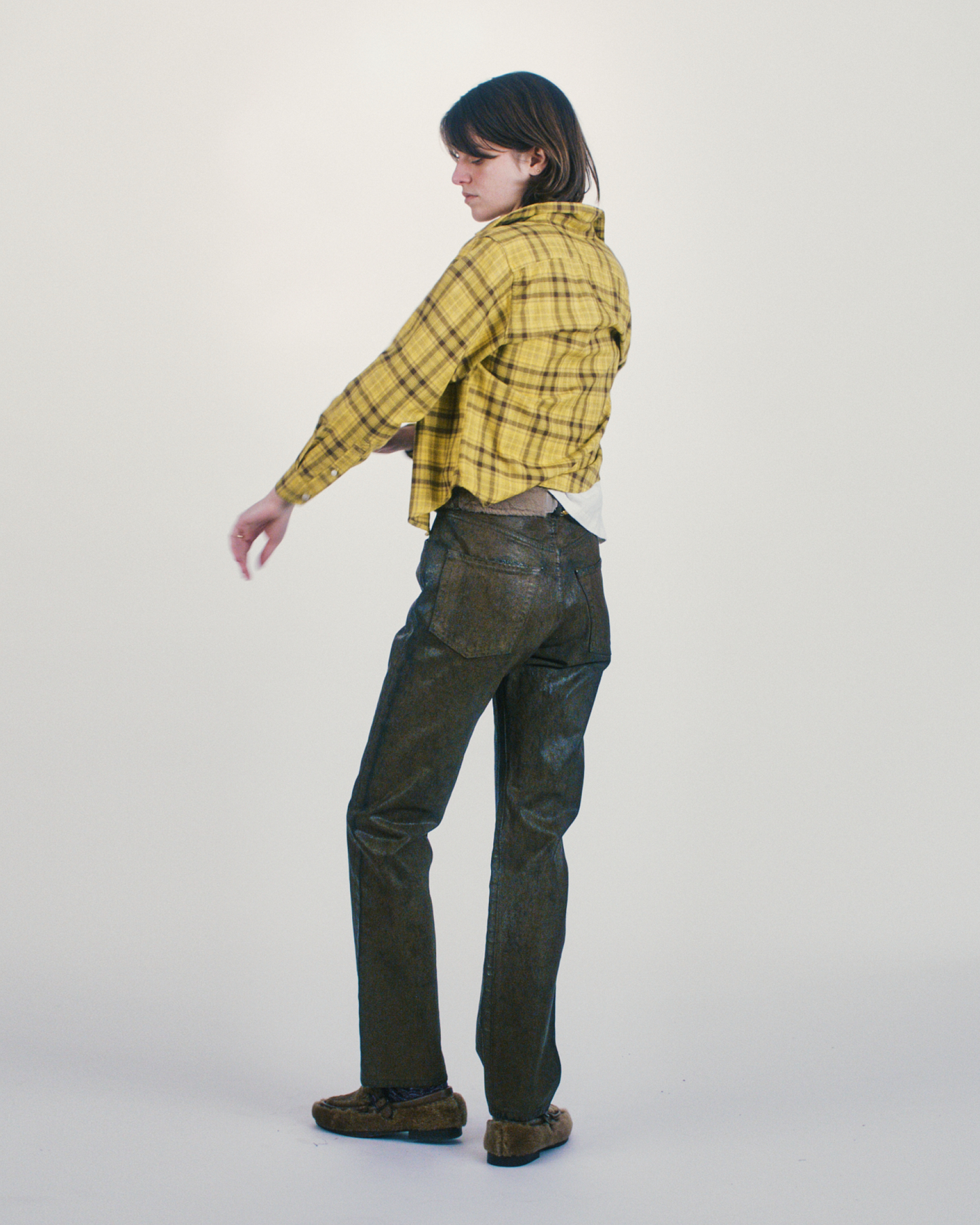 Crack Lilly Jean