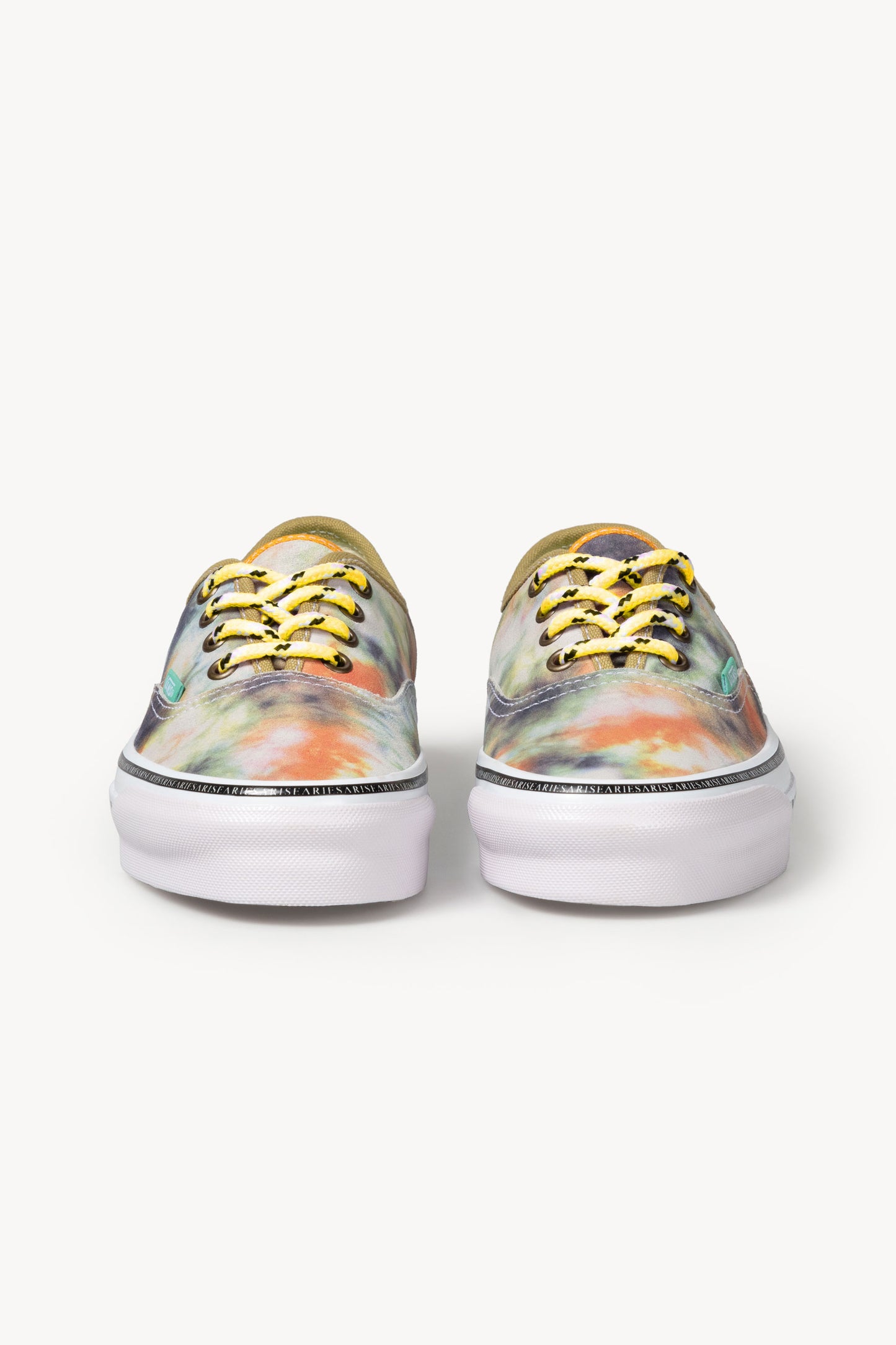 Aries x Vault by Vans Tie dye OG Authentic LX