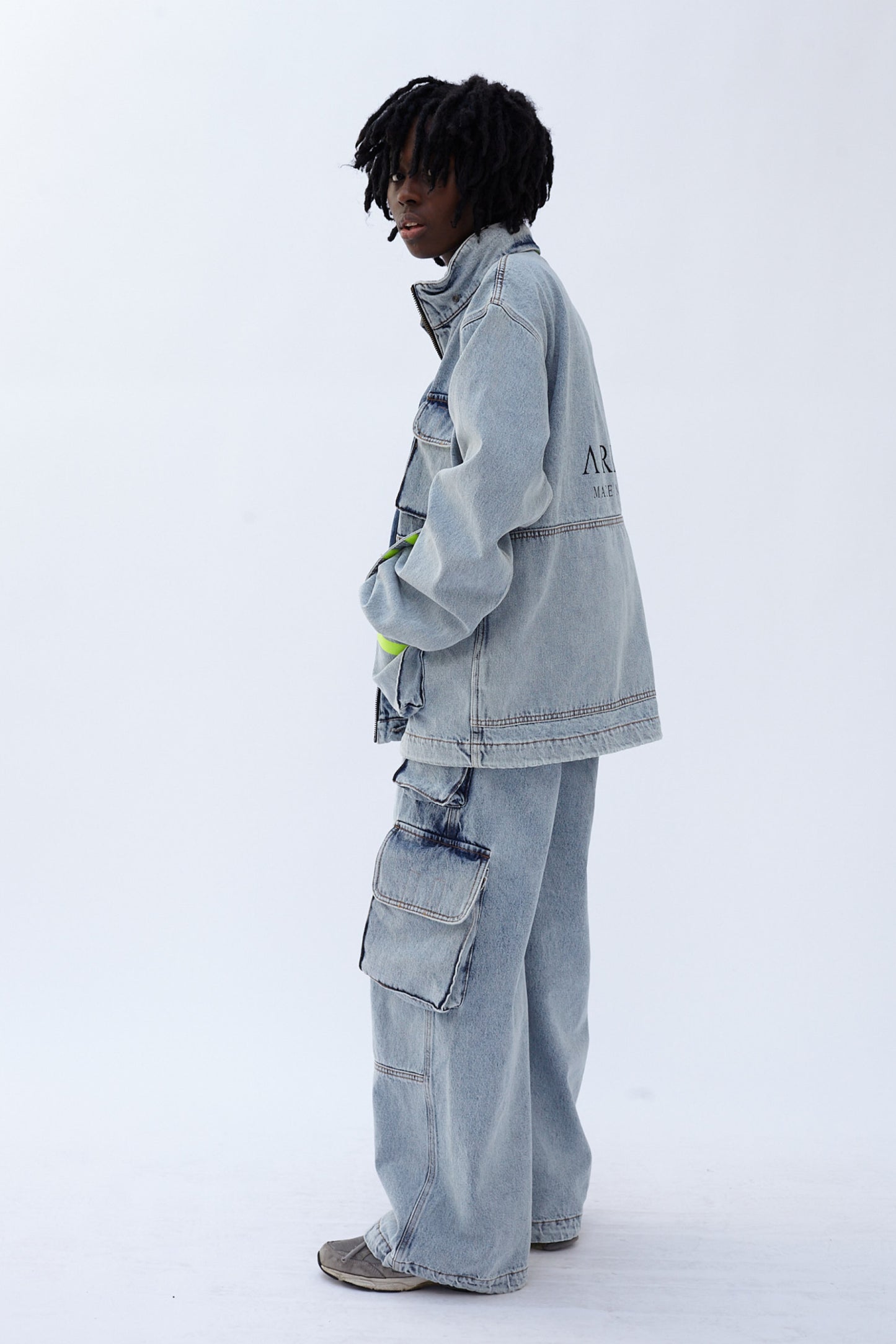 Acid Wash Low Rise Cargo Pant